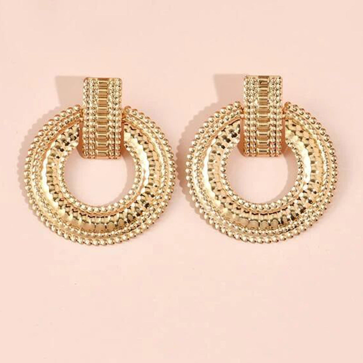 Eye-catching Hollow Round Earrings Women's