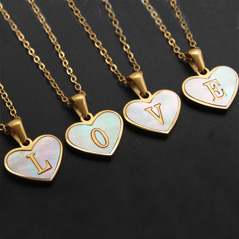 26 Letter Heart-shaped Necklace White Shell